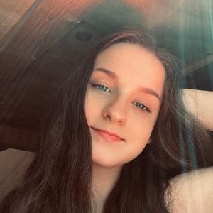 Meet your Posher, Lyllith